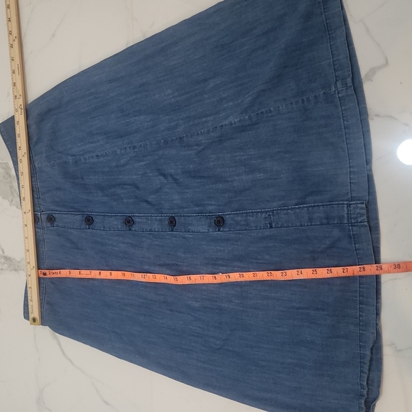 J Crew EUC Blue Denim Flared Flowy Button Down Size 12 Skirt - Picture 6 of 10